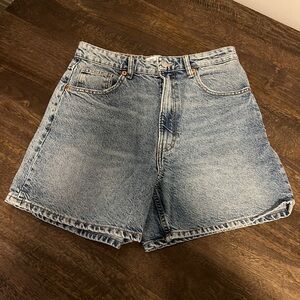 ZARA Women’s Denim Light Blue High Rise Shorts Size US 8